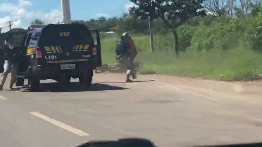 Quando o dia é do Caçador ! Perseguição Policiamento Rodoviário Federal Fuga de Moto !