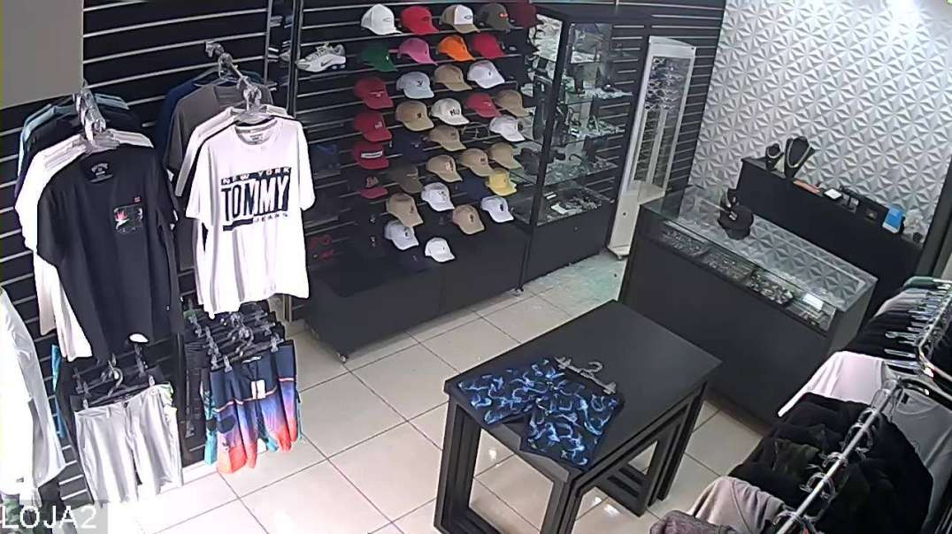 Comerciante reage a assalto e mata três bandidos a tiros em Sorocaba